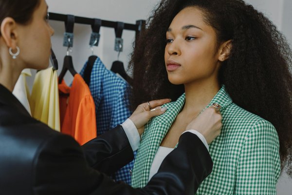 What's Changing the Face of Women's Fashion Trends in the UK Today?